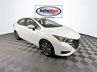 Used 2024 Nissan Versa SV w/ Trunk Package image 1