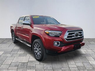 Used 2023 Toyota Tacoma Limited image 1