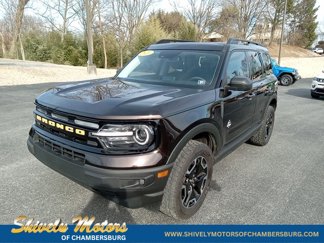 Used 2021 Ford Bronco Sport Outer Banks w/ Outer Banks Package image 1
