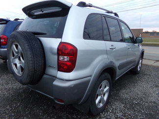 Used 2005 Toyota RAV4 4WD image 1