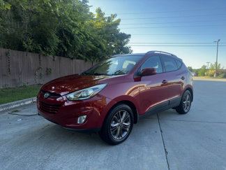 Used 2015 Hyundai Tucson SE image 1