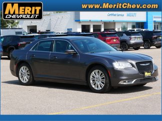 Used 2016 Chrysler 300 Limited image 1