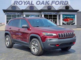 Used 2020 Jeep Cherokee Trailhawk w/ Cold Weather Group image 1