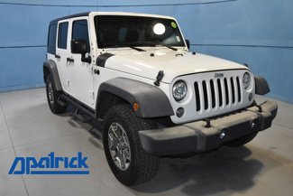 Used 2017 Jeep Wrangler Unlimited Rubicon w/ Connectivity Group image 1