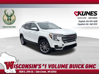 Used 2023 GMC Terrain SLT image 1