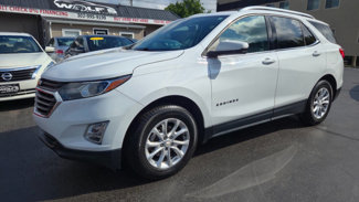 Used 2018 Chevrolet Equinox LT w/ Sun & Infotainment Package image 1