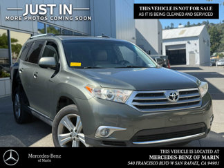 Used 2013 Toyota Highlander Limited image 1