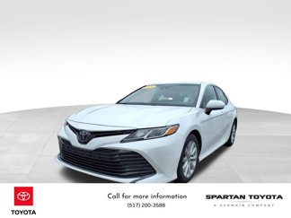 Used 2019 Toyota Camry L image 1