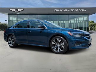 Used 2021 Volkswagen Passat 2.0T SE image 1