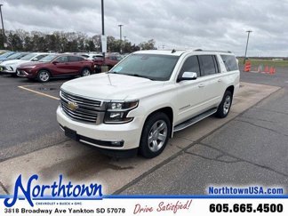 Used 2015 Chevrolet Suburban LTZ image 1