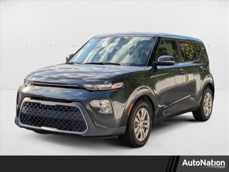 Used 2021 Kia Soul LX image 1