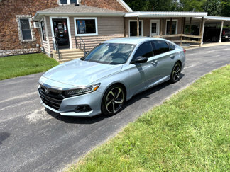 Used 2022 Honda Accord Sport image 1