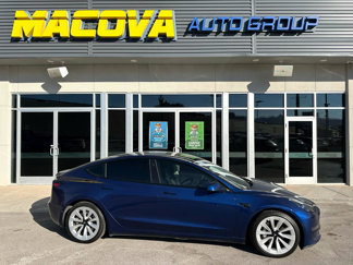 Used 2021 Tesla Model 3 Long Range image 1