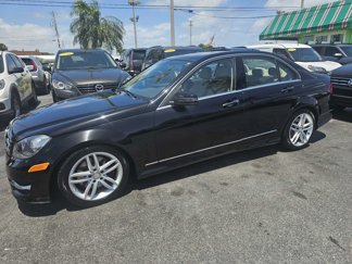 Used 2014 Mercedes-Benz C 300 4MATIC Sedan image 1