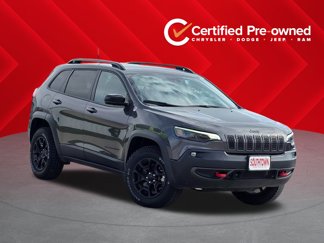Used 2022 Jeep Cherokee Trailhawk w/ Trailer Tow Group image 1