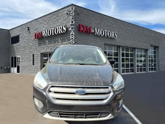 Used 2017 Ford Escape SE image 1