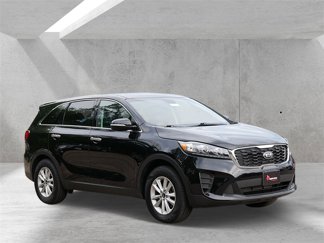 Used 2019 Kia Sorento LX image 1
