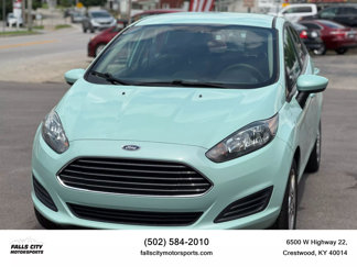 Used 2017 Ford Fiesta SE image 1