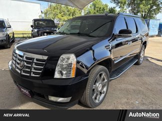 Used 2014 Cadillac Escalade ESV Luxury image 1