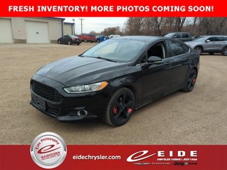 Used 2016 Ford Fusion SE image 1