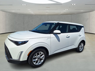 Used 2024 Kia Soul LX w/ Option Group 015 image 1