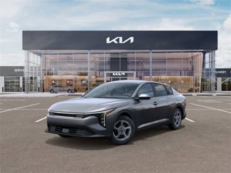 New 2025 Kia K4 LXS image 1