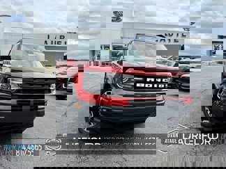 Used 2022 Ford Bronco Sport Outer Banks w/ Tech Package image 1