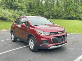 Certified 2022 Chevrolet Trax LT w/ LT Convenience Package image 1