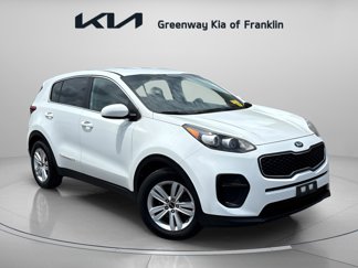 Used 2017 Kia Sportage LX image 1