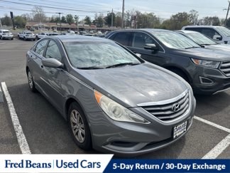 Used 2013 Hyundai Sonata GLS image 1