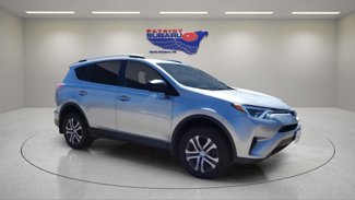 Used 2016 Toyota RAV4 LE image 1