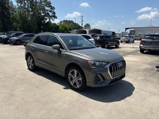Used 2020 Audi Q3 2.0T Premium w/ Convenience Package image 1