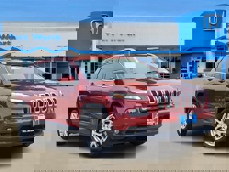 Used 2016 Jeep Cherokee Latitude image 1