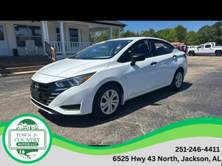 Used 2024 Nissan Versa S w/ Trunk Package image 1