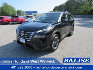 Used 2024 Nissan Rogue SV image 1
