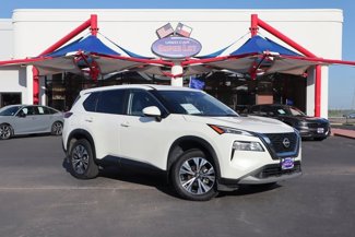 Used 2023 Nissan Rogue SV image 1
