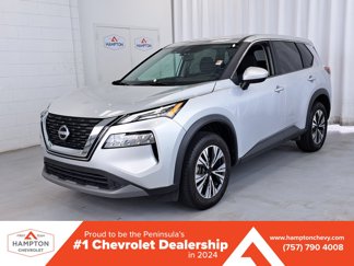 Used 2023 Nissan Rogue SV image 1