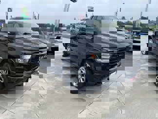 Used 2019 RAM 1500 Laramie image 1