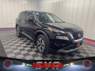Used 2023 Nissan Rogue SV image 1