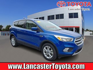Used 2017 Ford Escape SE image 1
