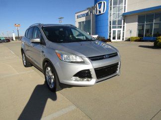 Used 2015 Ford Escape Titanium image 1
