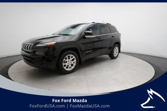 Used 2016 Jeep Cherokee Latitude image 1