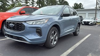 Used 2024 Ford Escape ST-Line image 1