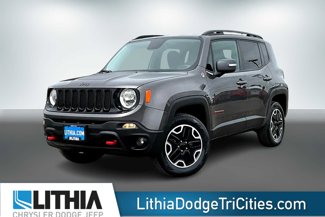 Used 2016 Jeep Renegade Trailhawk w/ Popular Equipment Group image 1