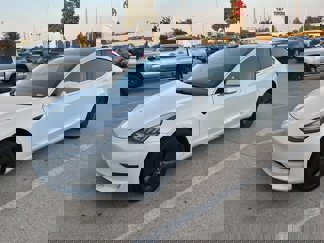 Used 2020 Tesla Model 3 Standard Range video 1