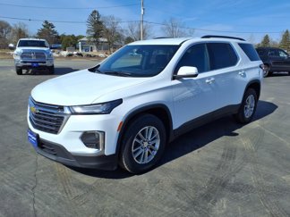 Used 2023 Chevrolet Traverse LT image 1
