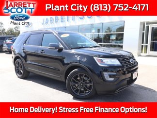 Used 2017 Ford Explorer XLT w/ Equipment Group 202A image 1
