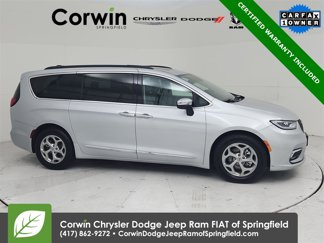 Certified 2023 Chrysler Pacifica Limited image 1