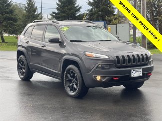 Used 2016 Jeep Cherokee Trailhawk w/ Cold Weather Group image 1
