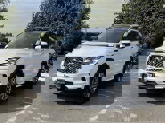 New 2025 INFINITI QX50 Luxe image 1